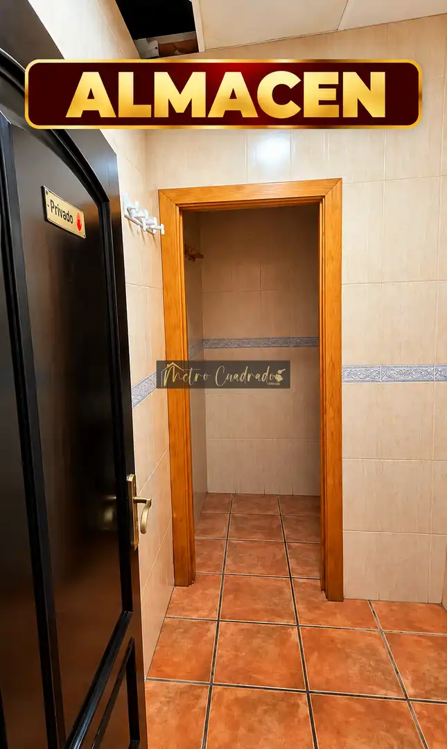 Local commercial à louer à Este, imagen 16