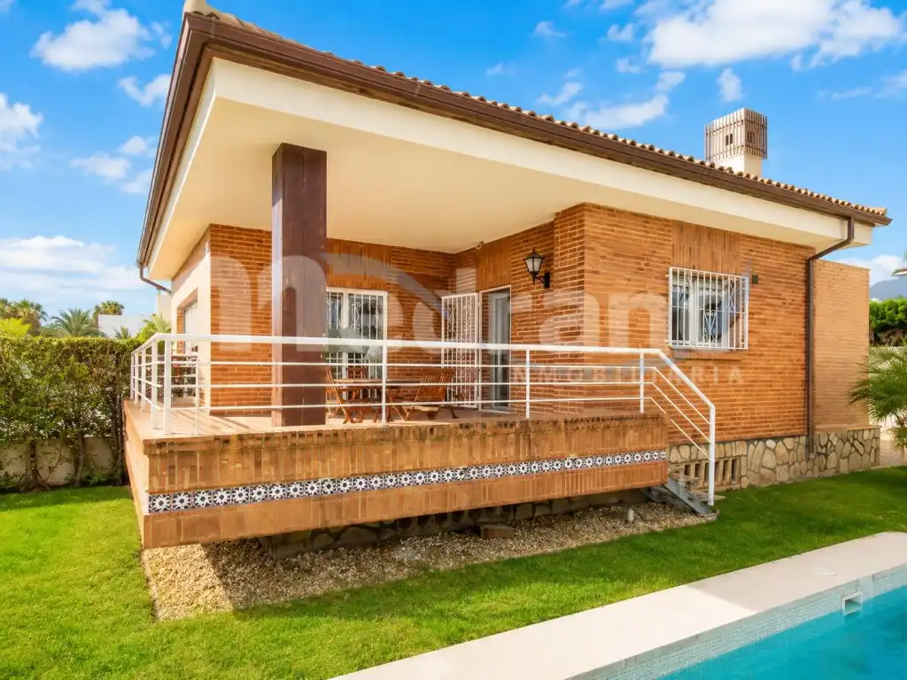 Villa avec terrasse à vendre à Urbanizaciones, imagen 6
