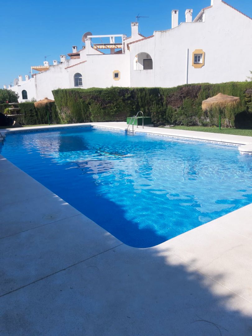 Swimming pool of Single-family semi-detached to rent in Benalmádena  with Air Conditioner, Terrace and Furnished