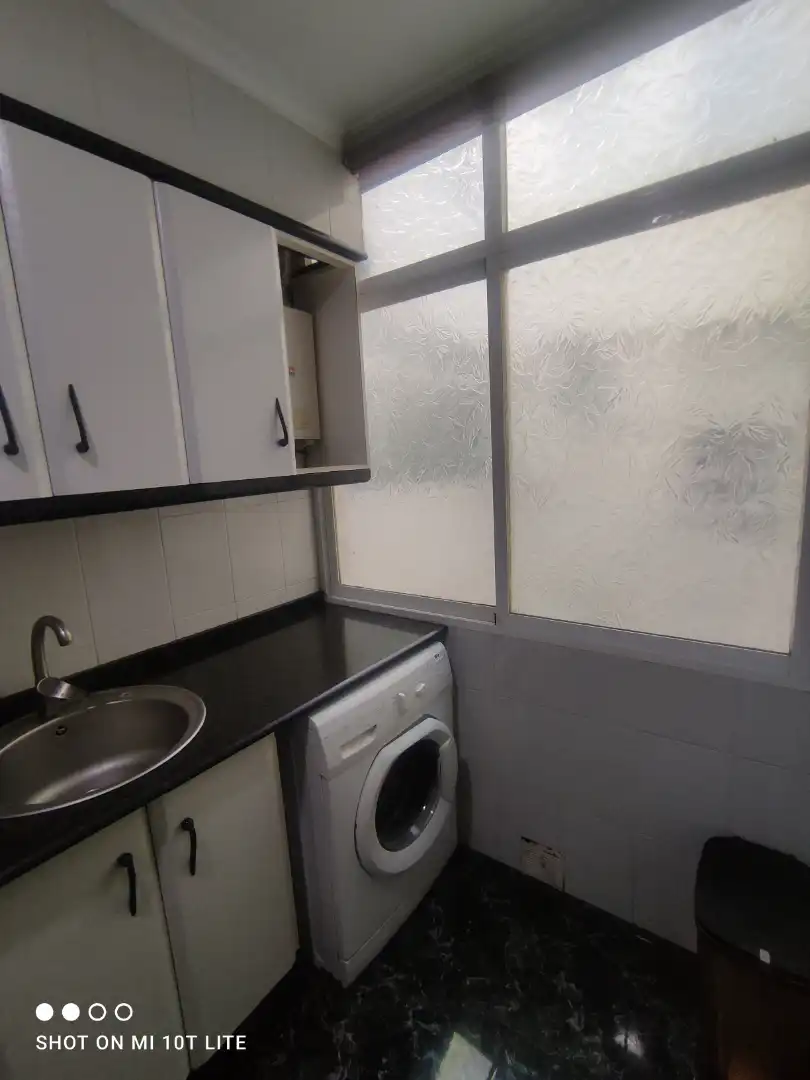 Cocina de Piso en venta en Elche / Elx con Amueblado, Horno y Lavadora