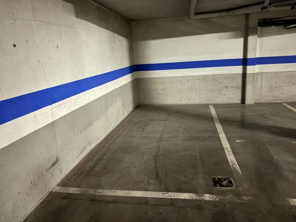 Parking de Piso en venta en Azuqueca de Henares con Aire acondicionado, Calefacción y Trastero