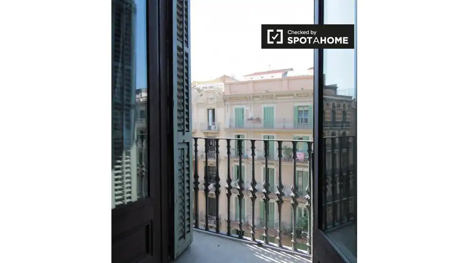 Appartamento con terrazza in affitto a Eixample, imagen 6