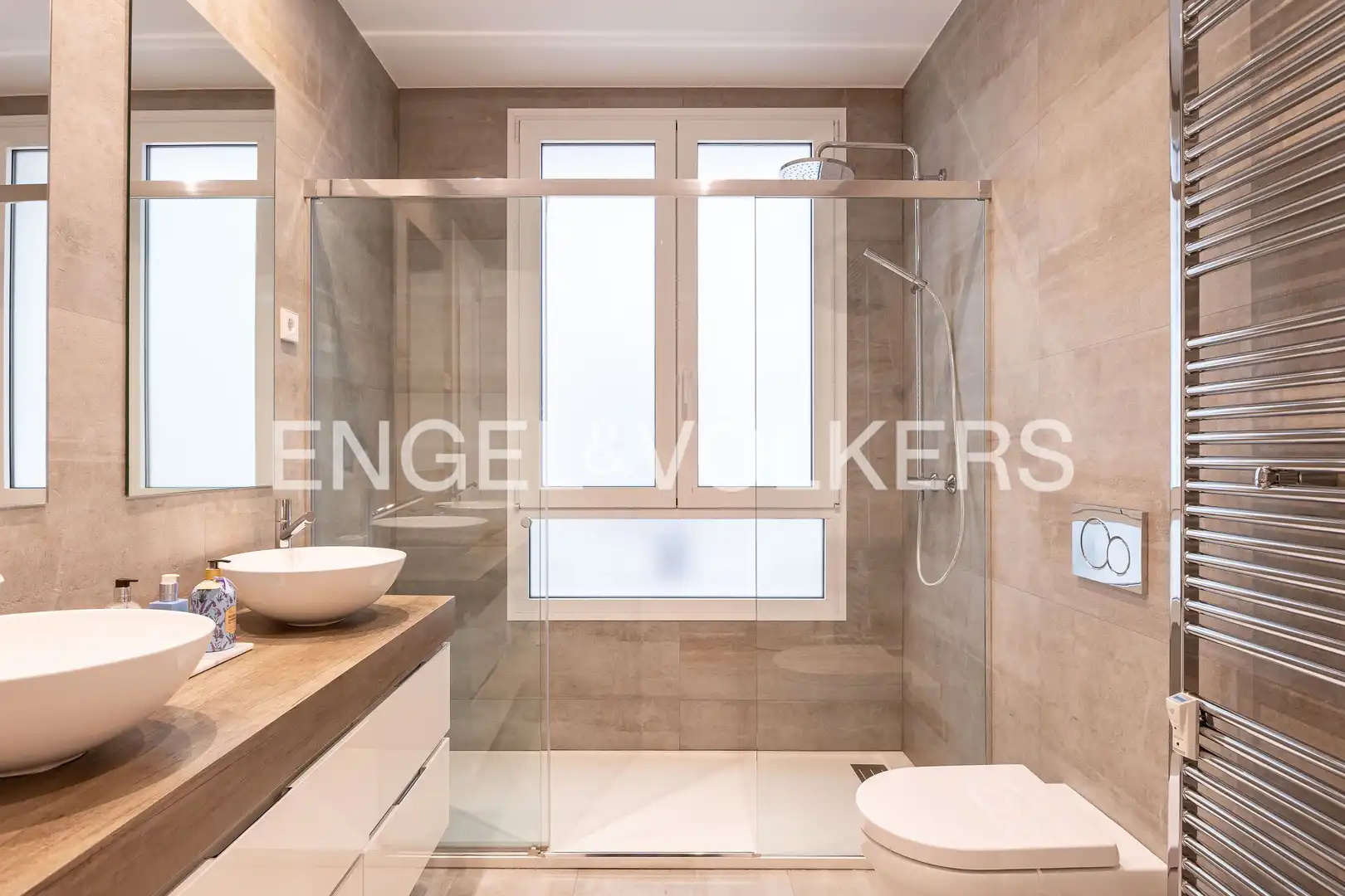 Baño de Piso en venta en Madrid con Aire acondicionado, Calefacción y Parquet