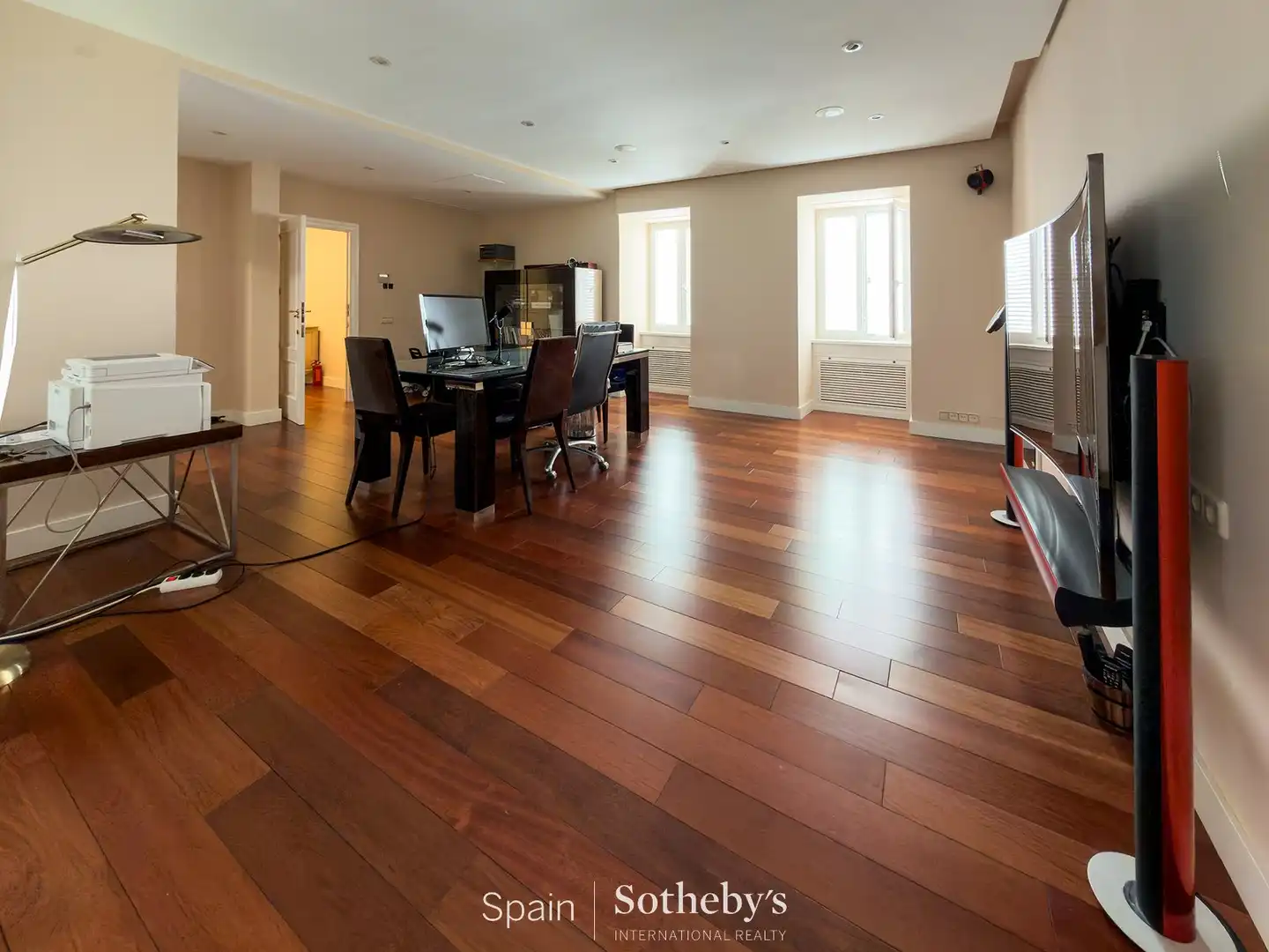Sala de estar de Casa o chalet en venta en Pozuelo de Alarcón con Aire acondicionado, Jardín privado y Terraza