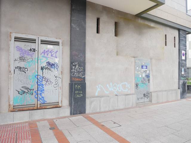 Local comercial en Alquiler en Pozokoetxe