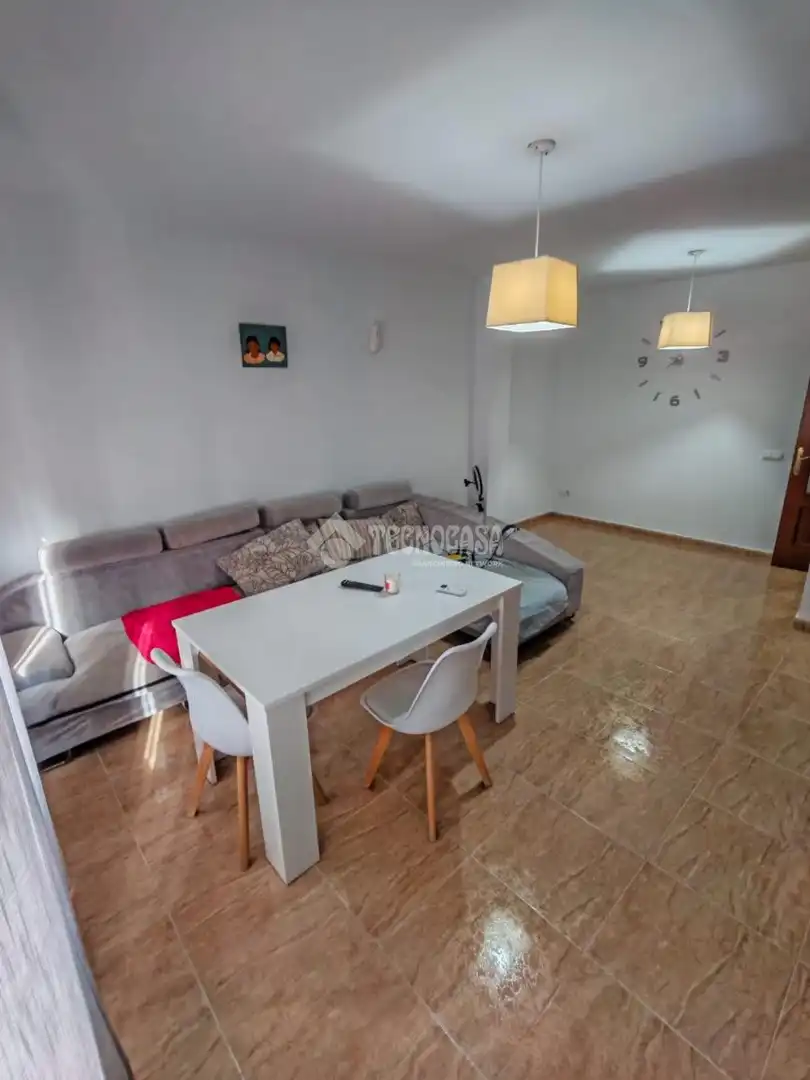 Appartamento in vendita a La Carlota, imagen 2