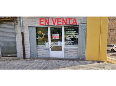 Locale commerciale in vendita a Calle RIO SAN MARTIN