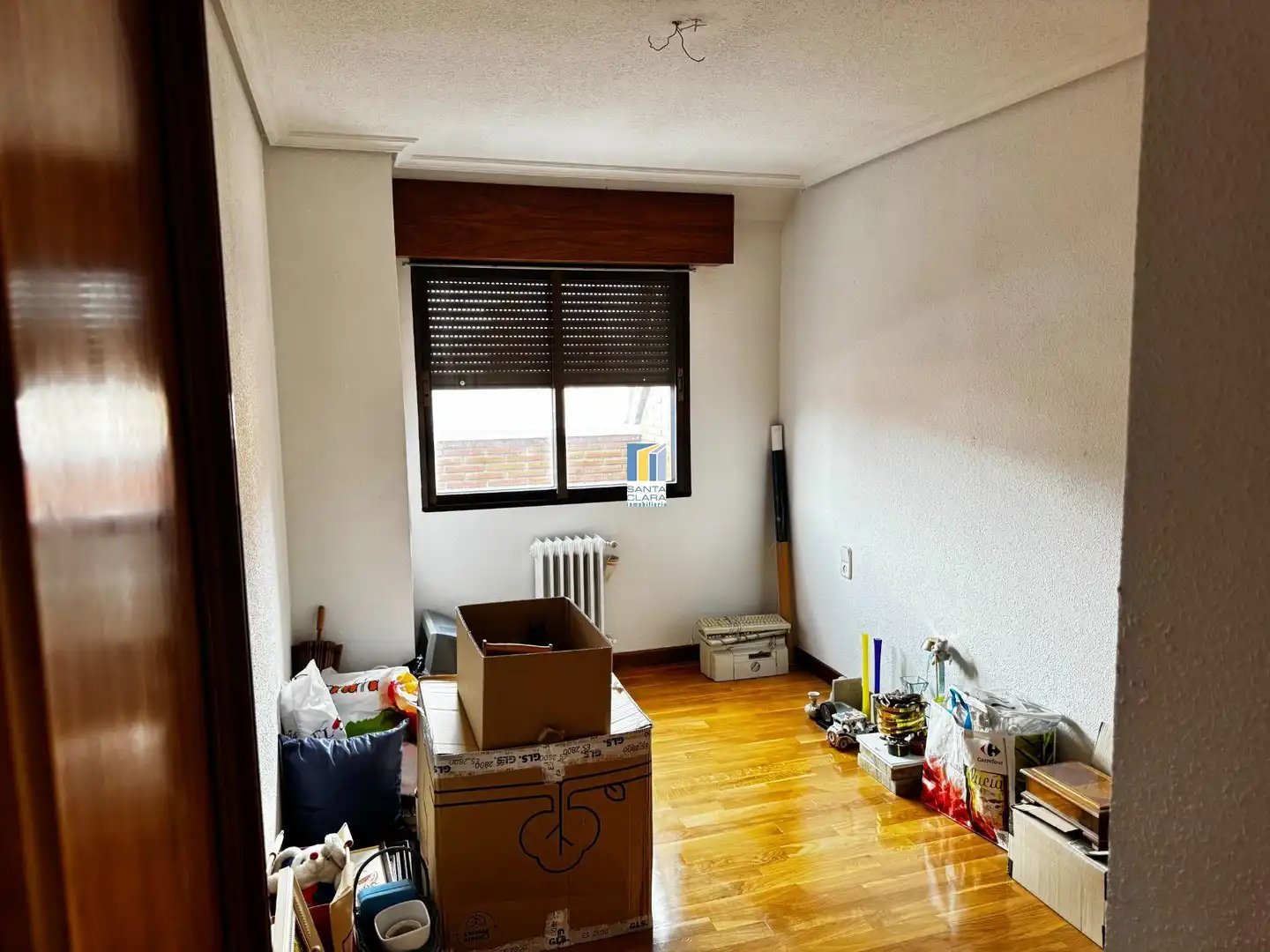 Schlafzimmer von Dachboden zum Verkauf in Zamora Capital  mit Heizung, Parkett und Terrasse