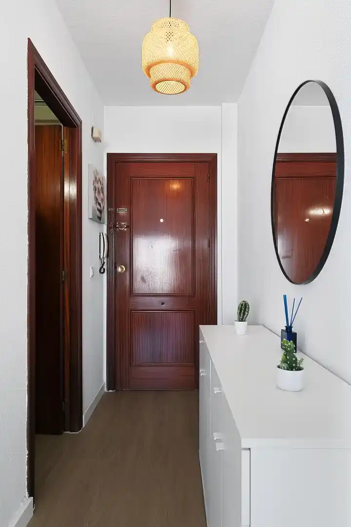 Wohnung zur Miete in Torrevieja mit Klimaanlage, Schwimmbad und Balkon
