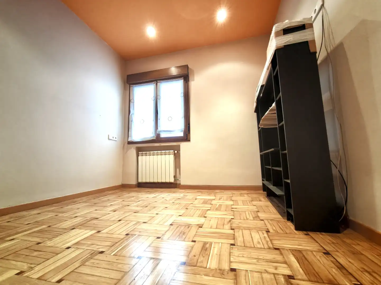 Piso en venta en Gijón - Calle Enrique Martinez, La Arena