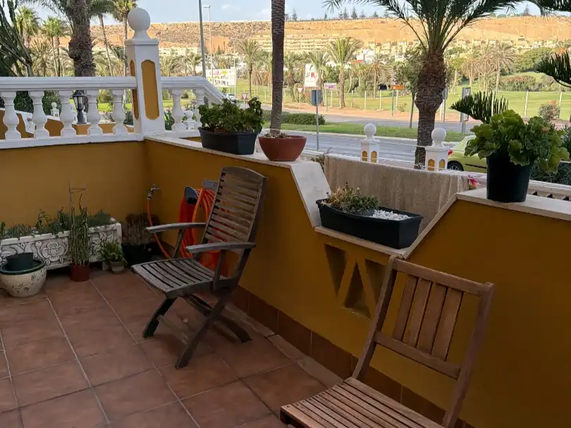 Terrassa de Casa o xalet en venda en El Ejido amb Aire condicionat, Jardí privat i Terrassa