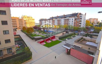 Exterior view of Flat for sale in Torrejón de Ardoz  with Air Conditioner, Heating and Storage room