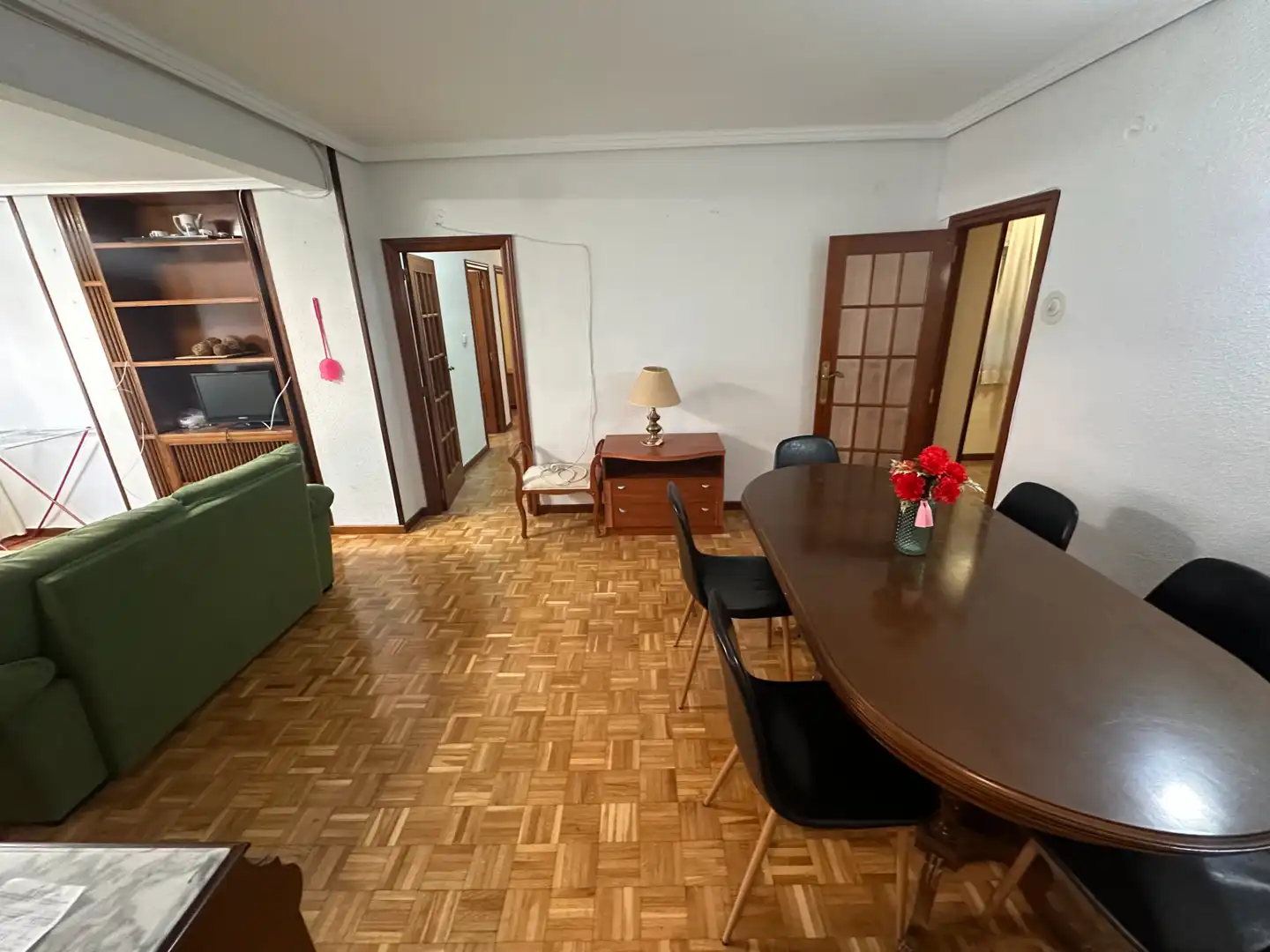 Dining room of Flat for rent in Cuenca  with Heating, Furnished and Oven