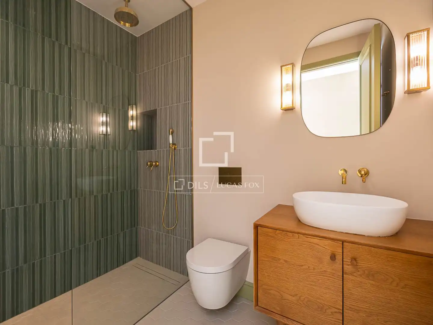 Bathroom of Flat for sale in Barcelona  with Air Conditioner, Heating and Terrace