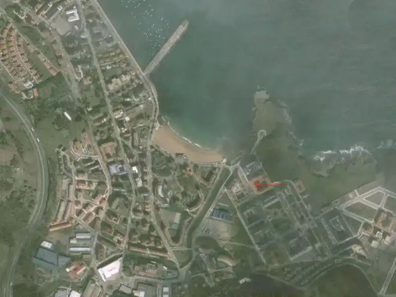 Wohnung zur Miete in Castro-Urdiales mit Schwimmbad