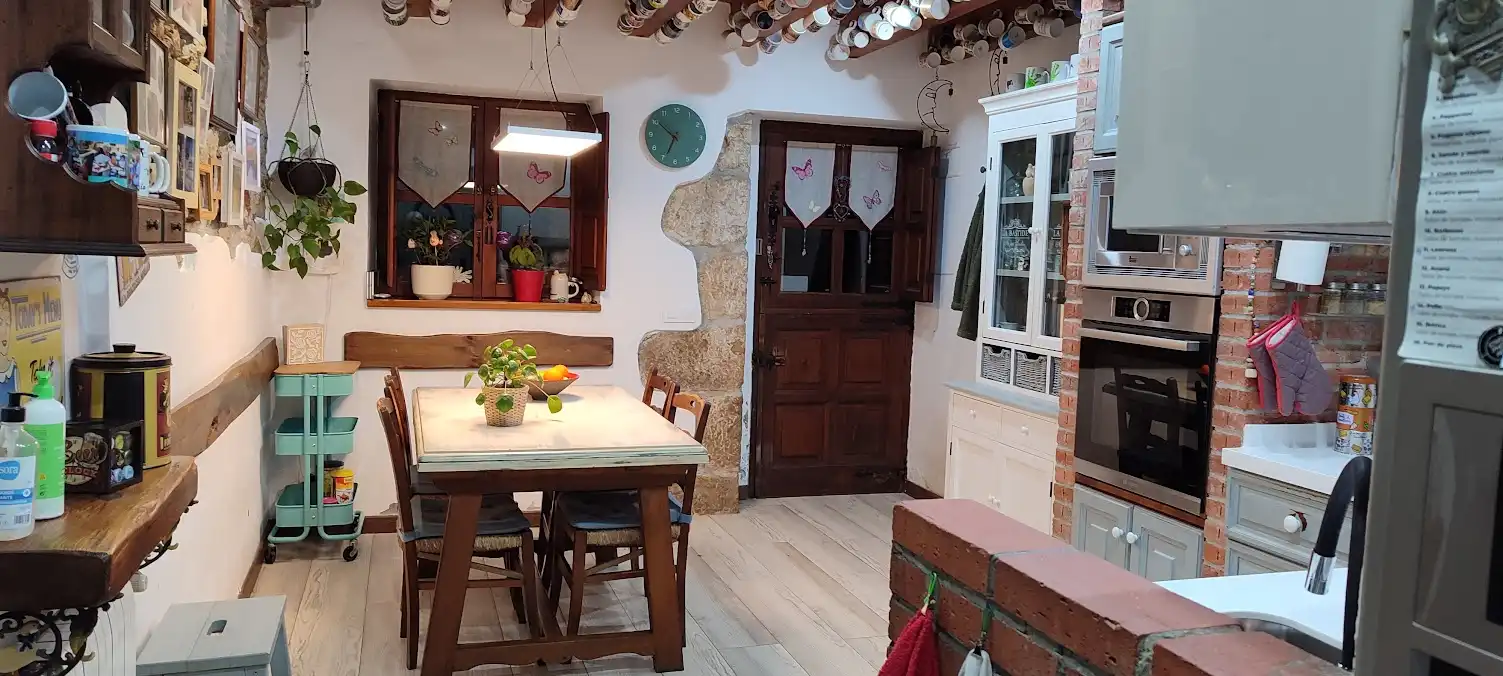 Cocina de Casa o chalet en venta en Nava con Calefacción, Jardín privado y Parquet