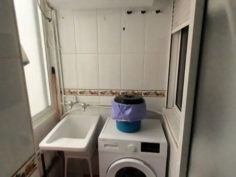 Piso en venta en Calle Ángel Ganivet, 14, Ciudad Jardín - Zoco