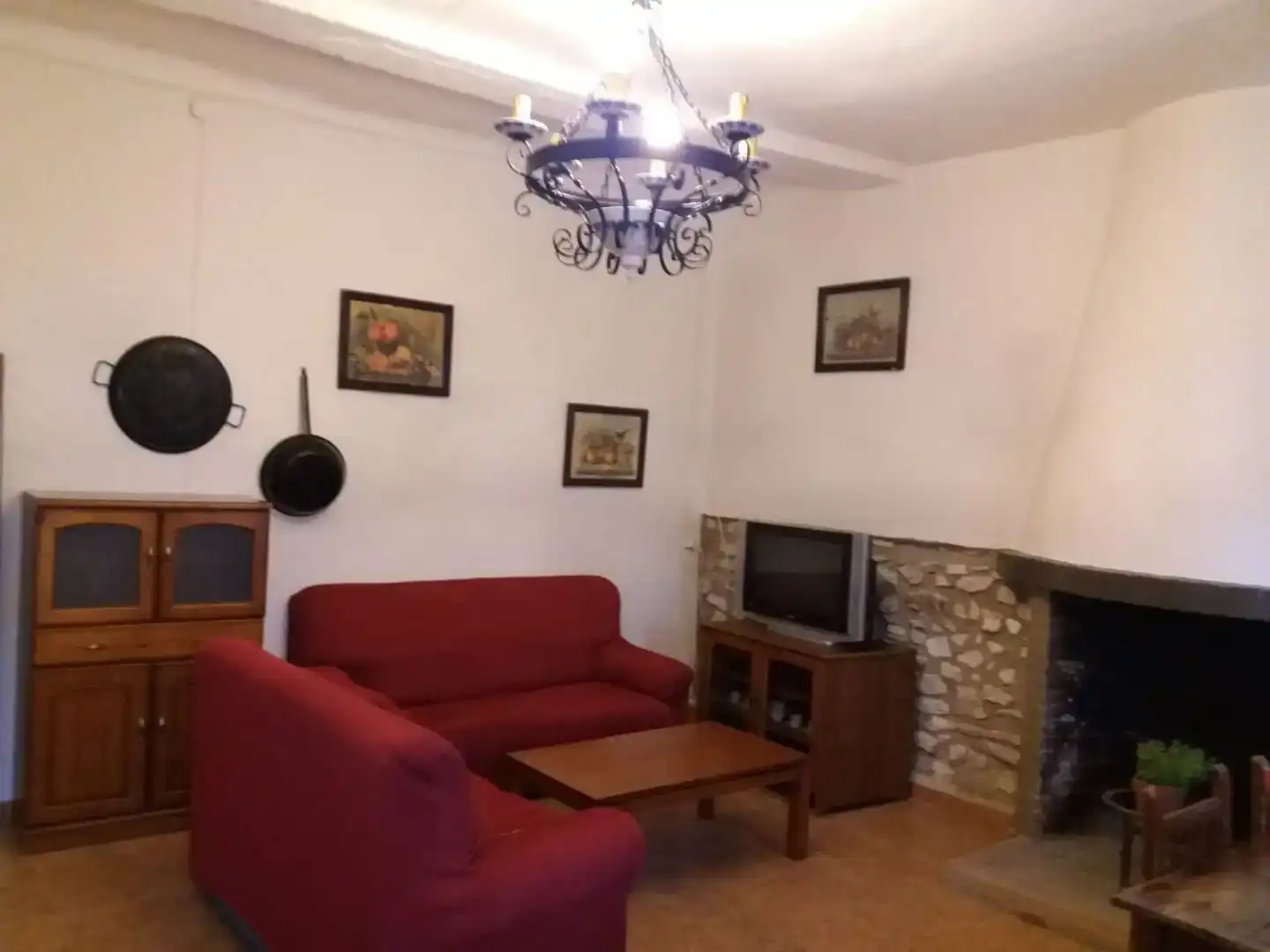 Sala d'estar de Casa o xalet en venda en Lucena amb Piscina
