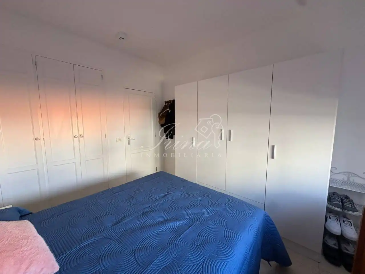 Habitación de Piso en venta en Breña Baja con Balcón y Piscina comunitaria