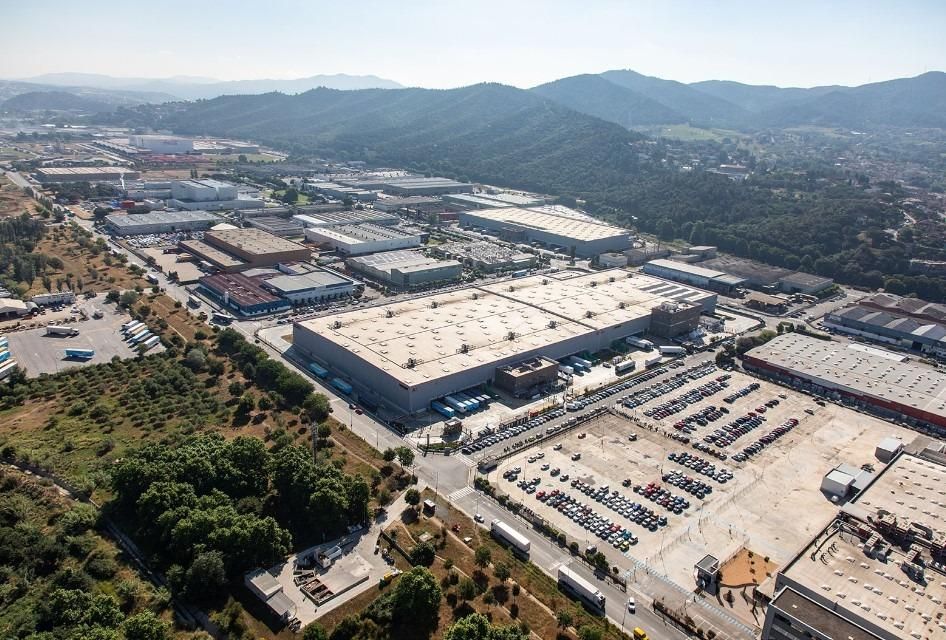 Aparcament de Nau industrial de lloguer en Martorelles