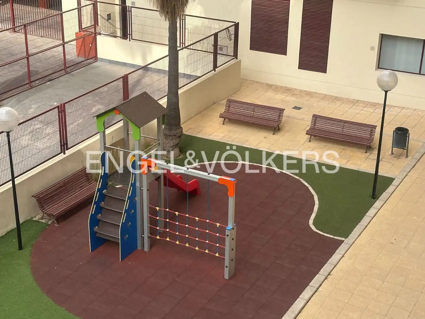 Terrasse von Wohnung zur Miete in Valencia mit Klimaanlage, Heizung und Privatgarten