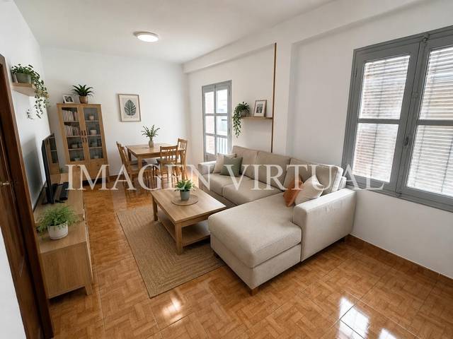Piso en Venta en Calle de Valencia en Carlet