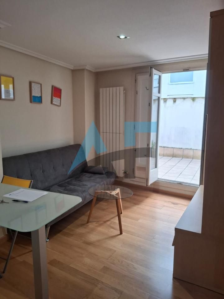 Living room of Apartment to rent in Ourense Capital   with Heating, Terrace and Furnished