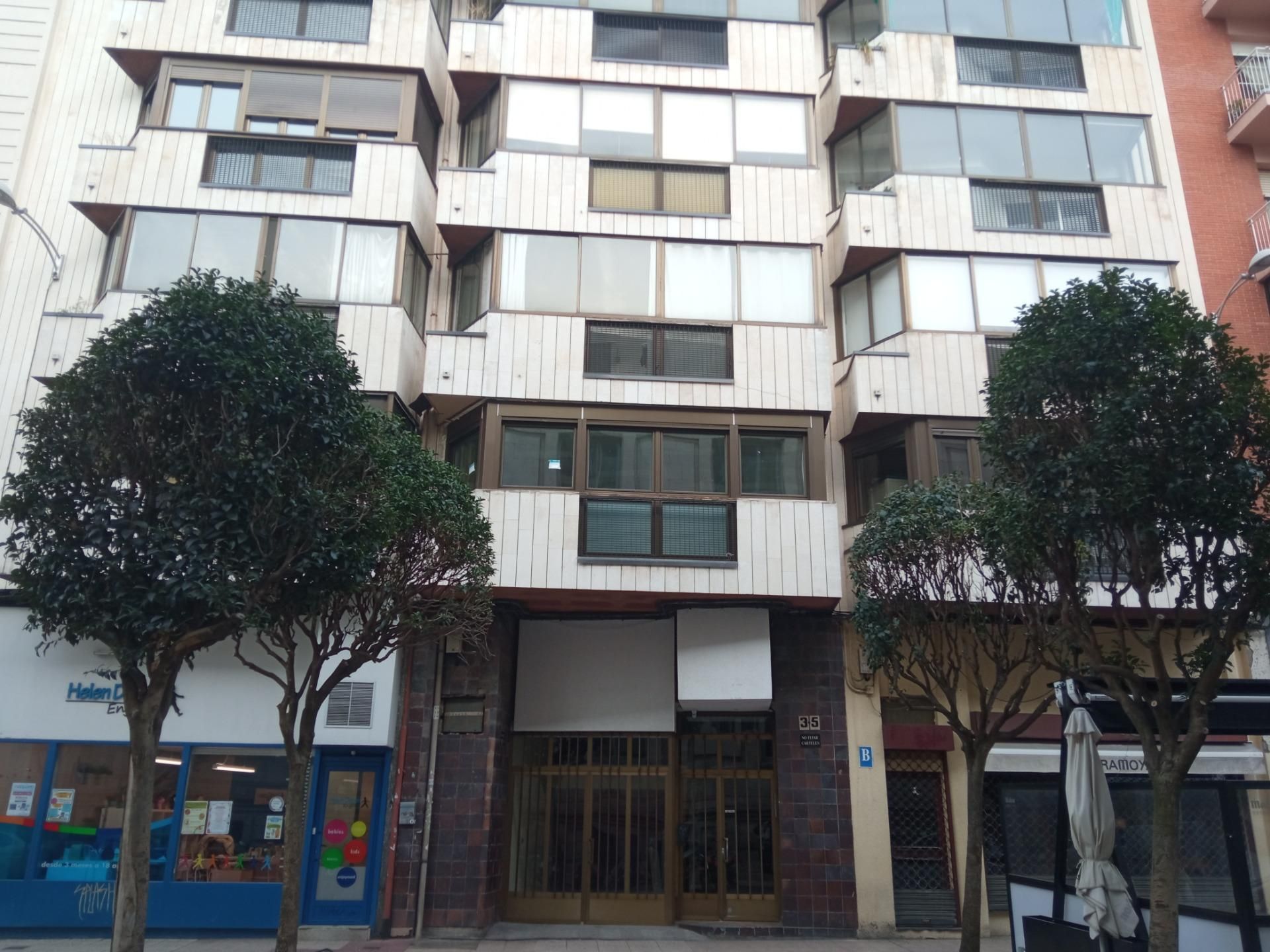 Vista exterior de Pis en venda en Valladolid Capital amb Calefacció, Terrassa i Balcó