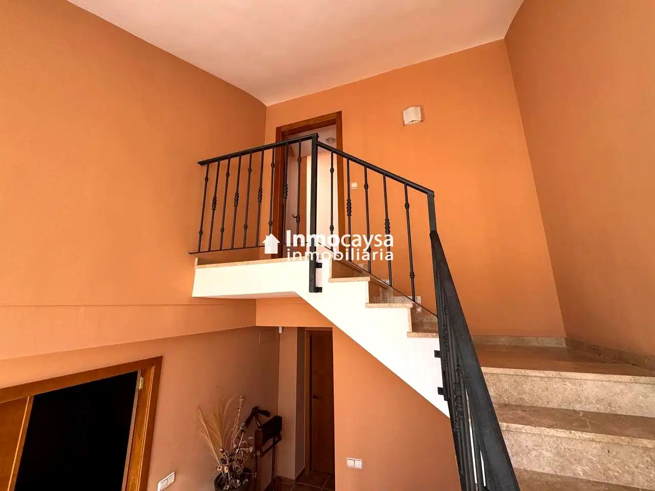 Casa o chalet en venta en Novelé  / Novetlè con Aire acondicionado, Terraza y Piscina