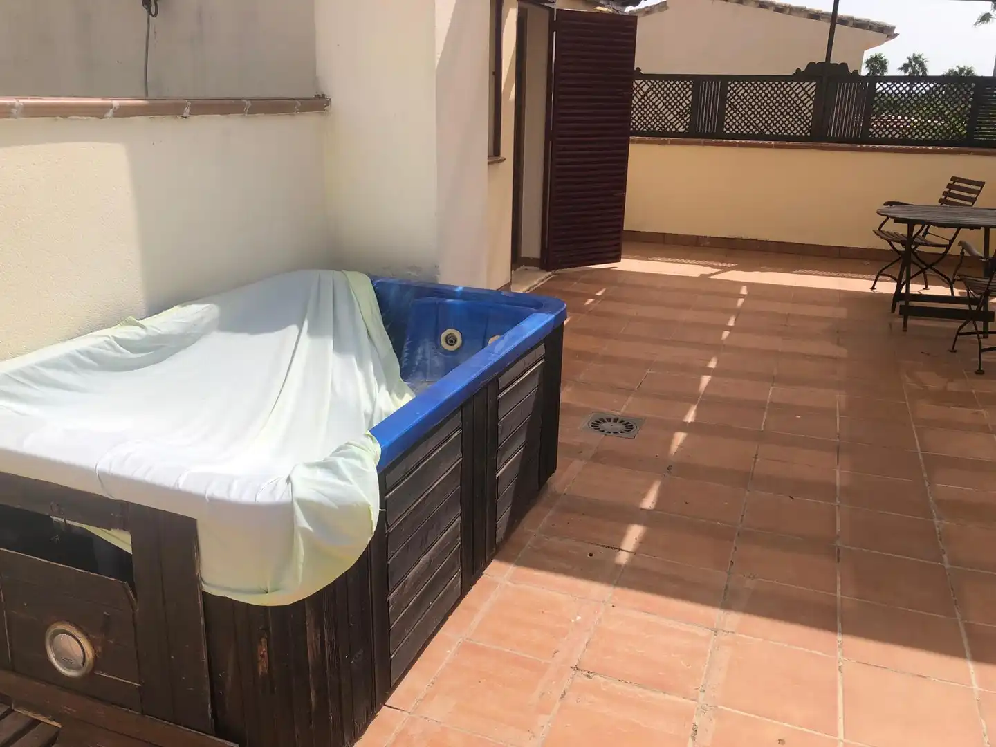 Terrassa de Casa o xalet en venda en Chiclana de la Frontera amb Aire condicionat, Calefacció i Jardí privat