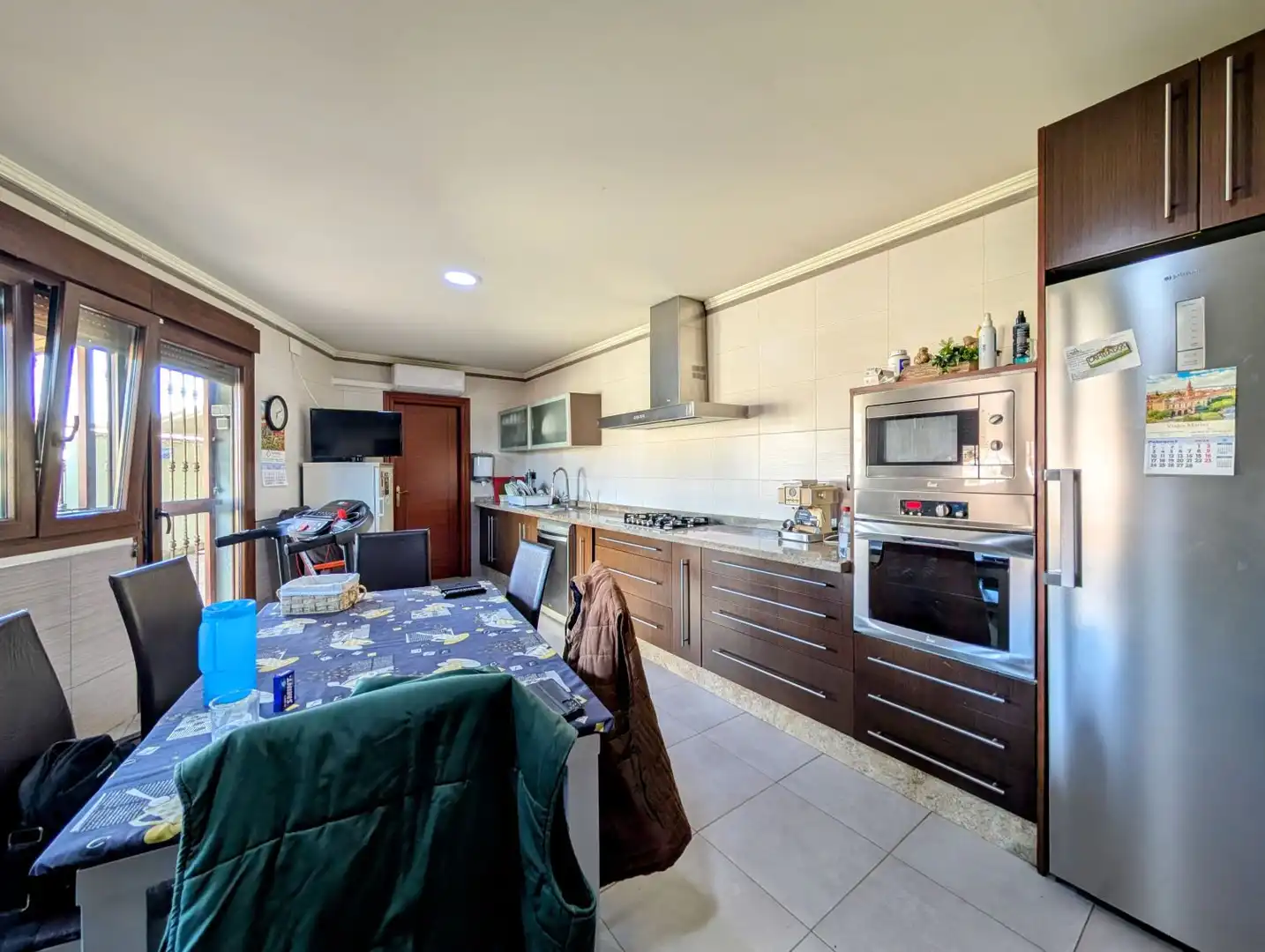 Cuina de Casa o xalet en venda en Loja amb Aire condicionat, Calefacció i Terrassa