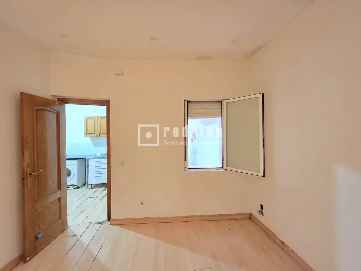 Bedroom of Flat for sale in Madrid