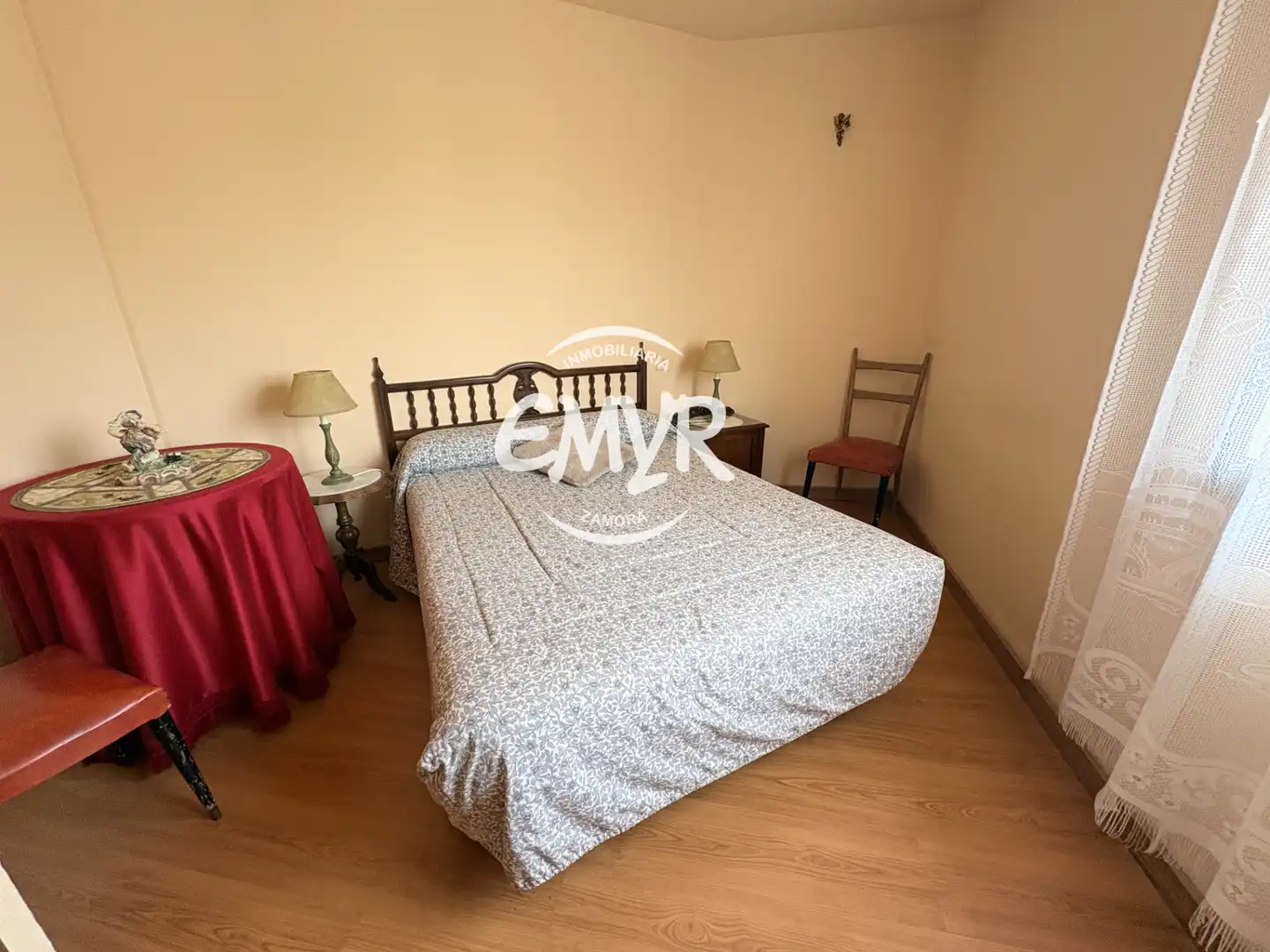 Habitación de Casa adosada en venta en Fermoselle con Trastero y Balcón