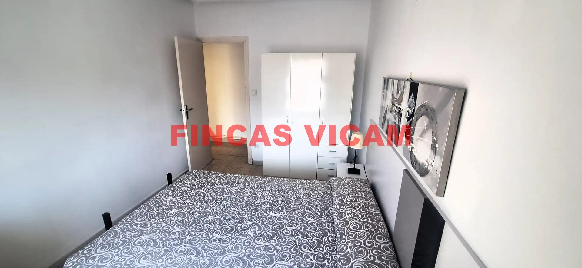 Habitación de Piso de alquiler en Huesca con Aire acondicionado, Calefacción y Amueblado