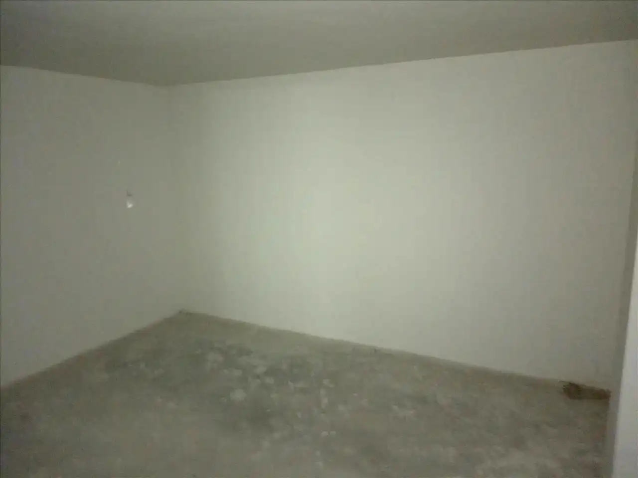 Garage for sale in Illueca