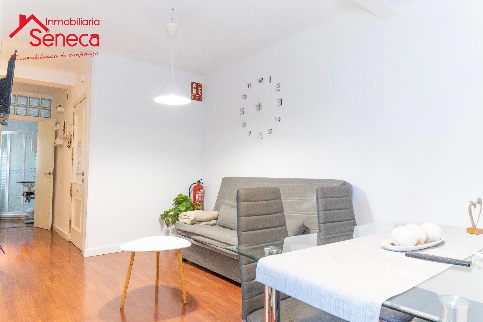 Bedroom of Flat for sale in  Córdoba Capital  with Heating, Storage room and Furnished