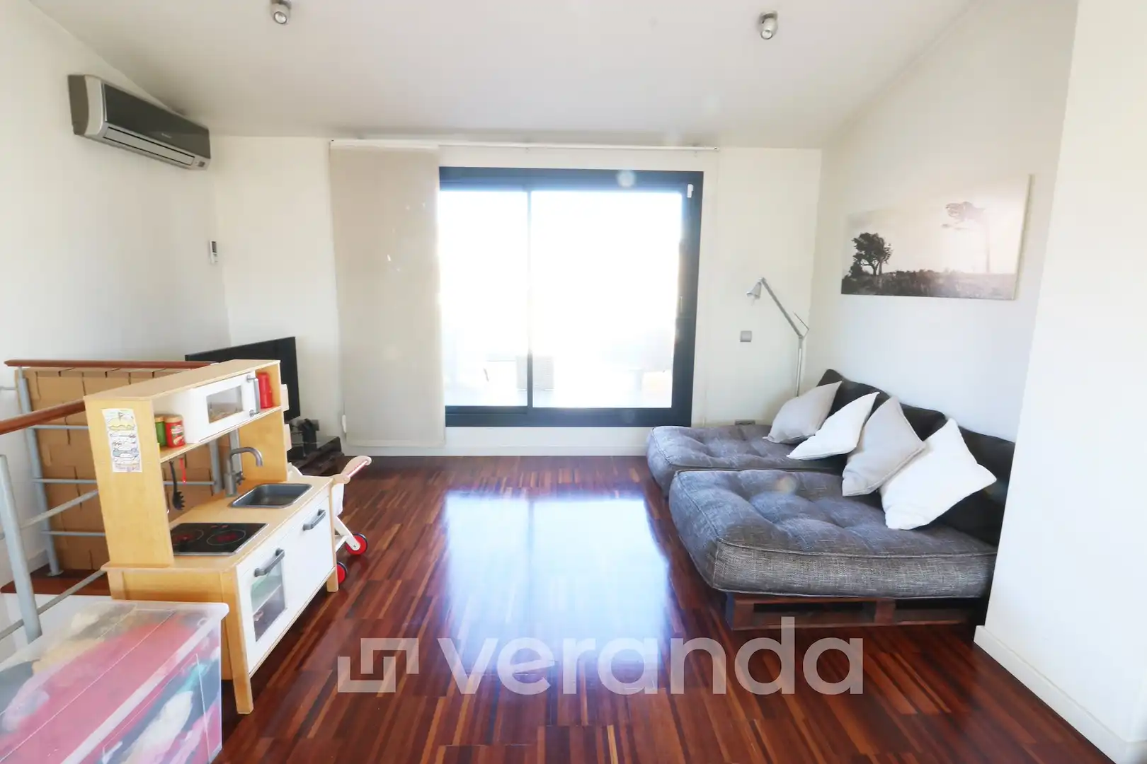 Sala d'estar de Casa adosada en venda en Ripollet amb Aire condicionat, Calefacció i Parquet