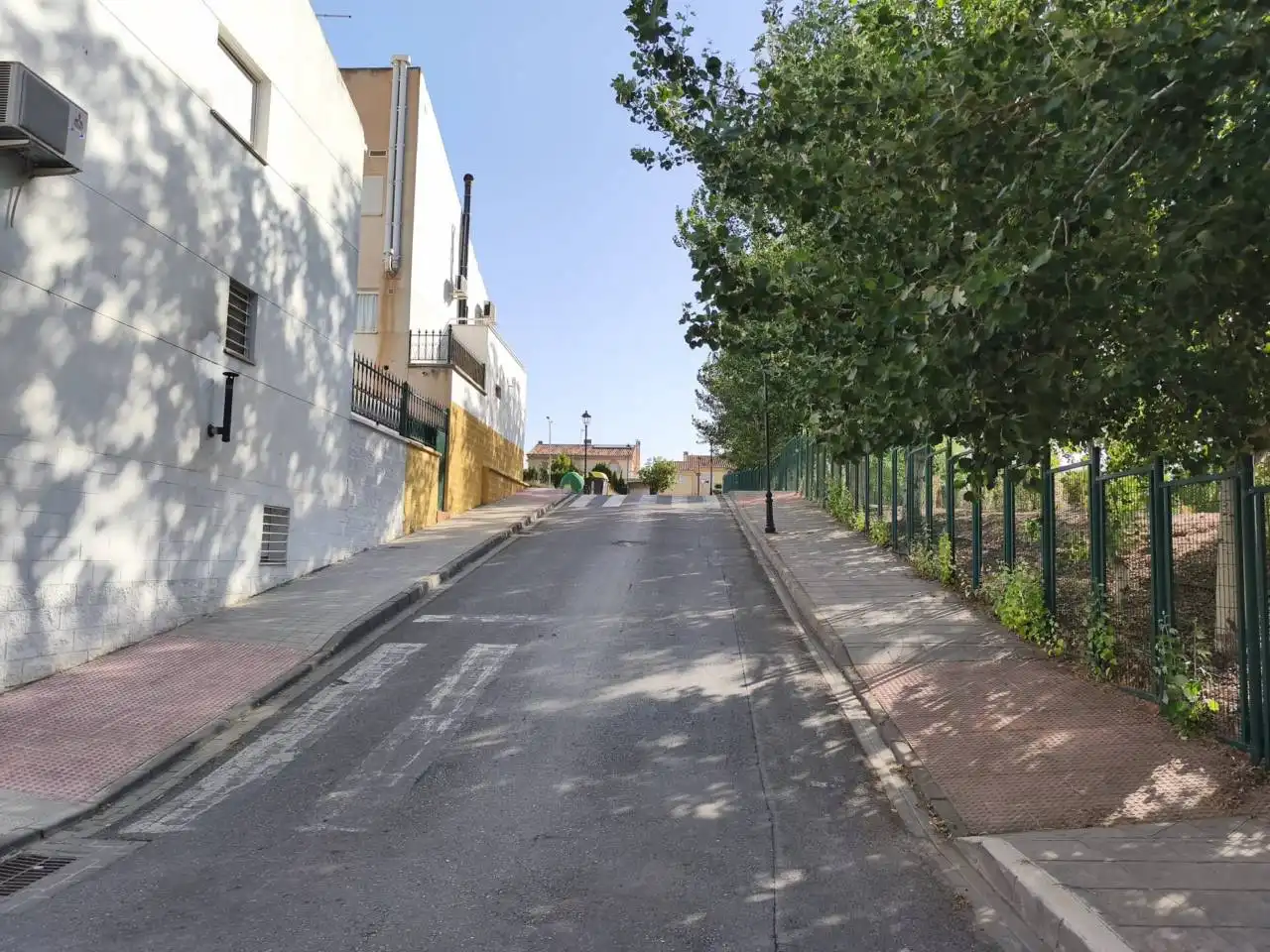 Vista exterior de Casa o chalet en venta en Ogíjares con Aire acondicionado
