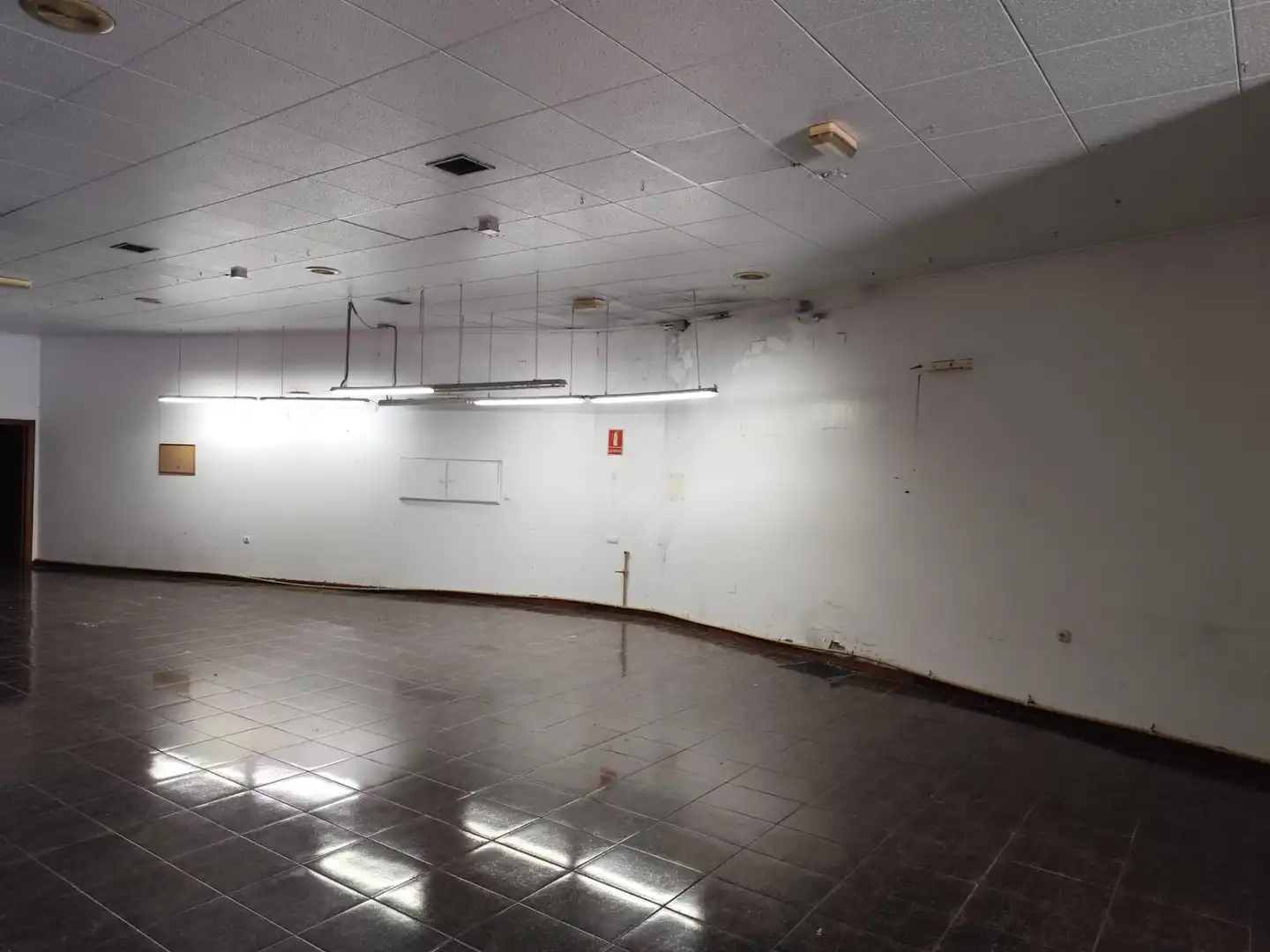 Local commercial à vendre à Calle Fábrica, imagen 4