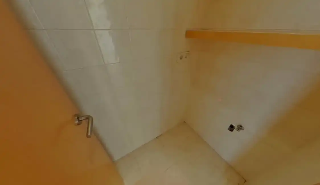 Baño de Dúplex en venta en Torrelles de Foix con Terraza y Balcón