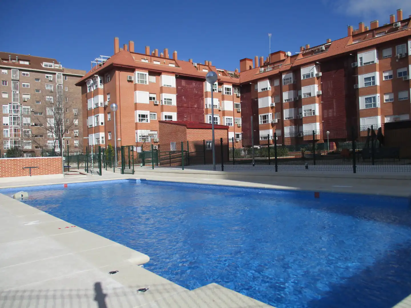Piscina de Piso en venta en Madrid con Calefacción, Parquet y Trastero