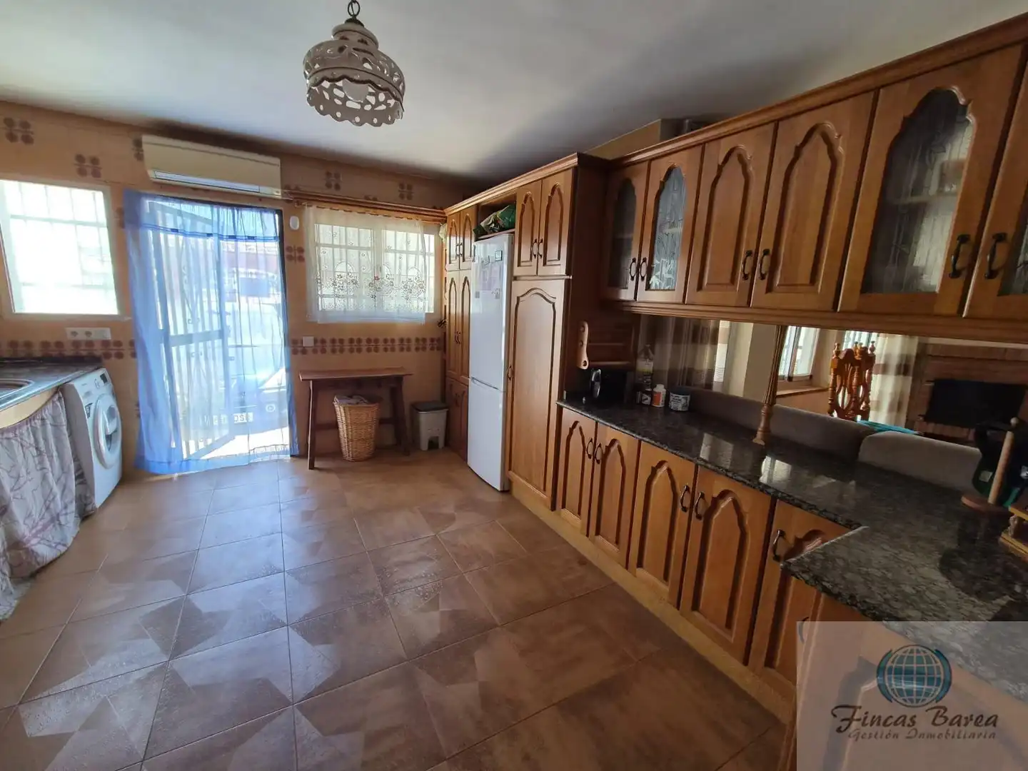 Cuina de Casa o xalet en venda en Fuengirola amb Aire condicionat, Terrassa i Traster