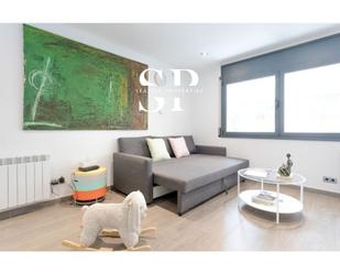 Living room of Single-family semi-detached to rent in  Barcelona Capital  with Air Conditioner, Terrace and Balcony