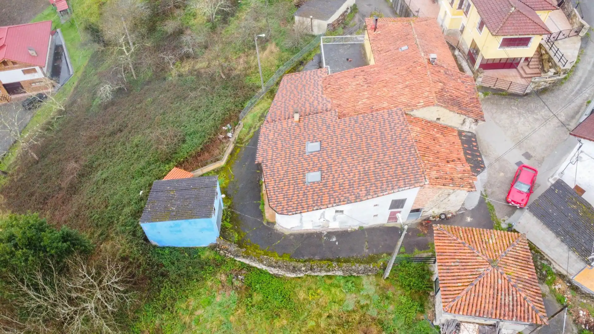 Casa o chalet en venta en Bimenes con Calefacción, Jardín privado y Trastero