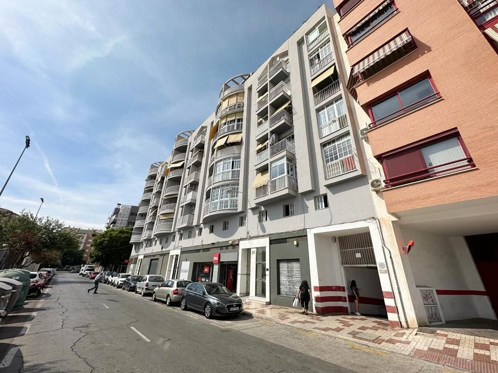 Vista exterior de Garatge en venda en Málaga Capital