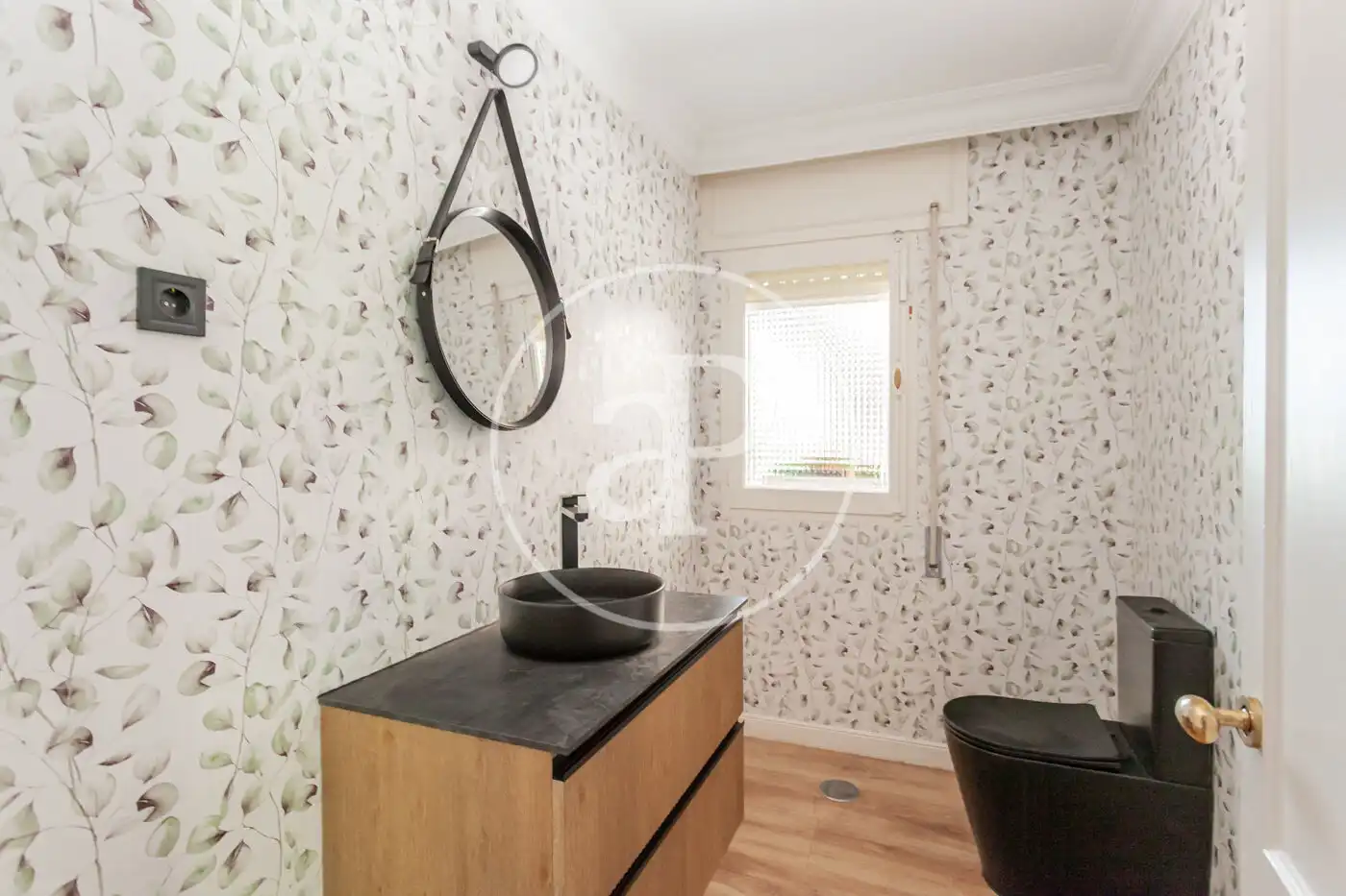 Bathroom of Houses for sale in Villanueva de la Cañada  with Air Conditioner, Heating and Private garden