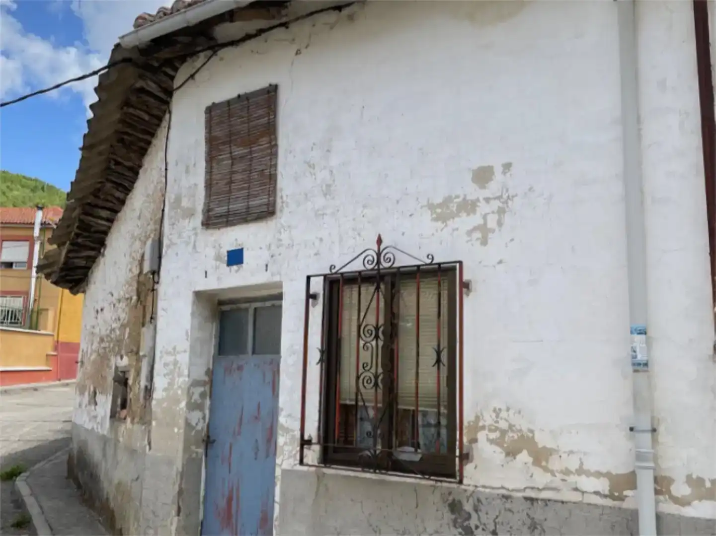Vista exterior de Planta baixa en venda en Santibáñez de la Peña