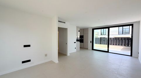 Foto 2 de Casa adosada de alquiler en Alella, Barcelona