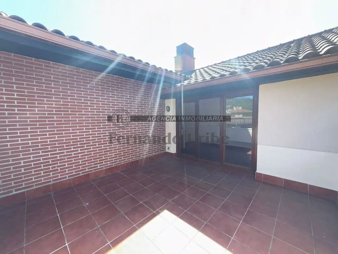 Terraza de Dúplex en venta en Berriz con Calefacción, Terraza y Trastero