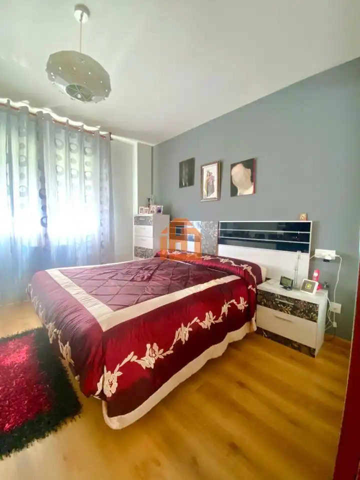 Bedroom of Apartments for sale in San Andrés del Rabanedo  with Heating, Parquet flooring and Storage room